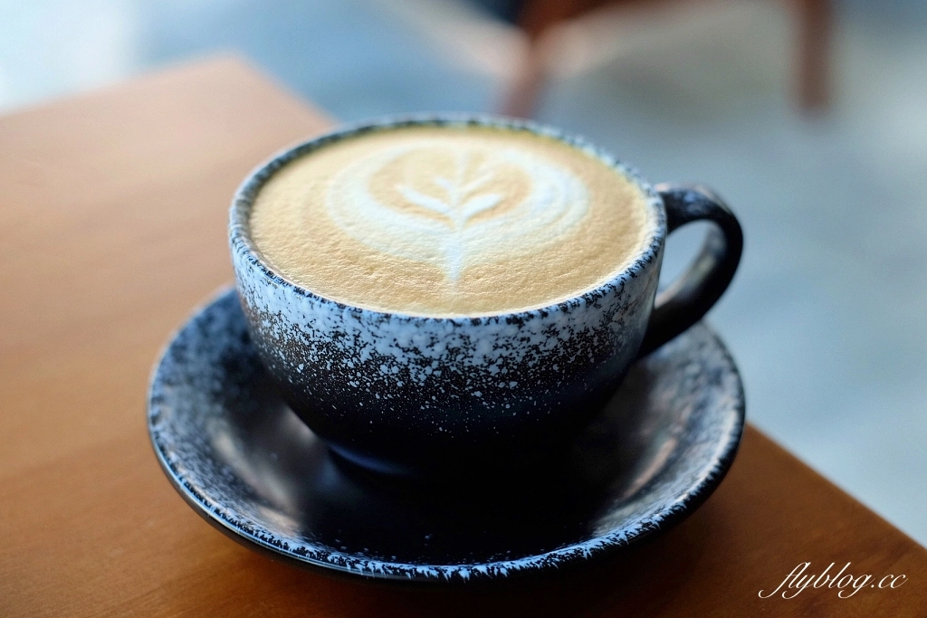 台中西區｜堅果光影．好堅果咖啡新品牌，台中科博館商圈早午餐推薦 @飛天璇的口袋