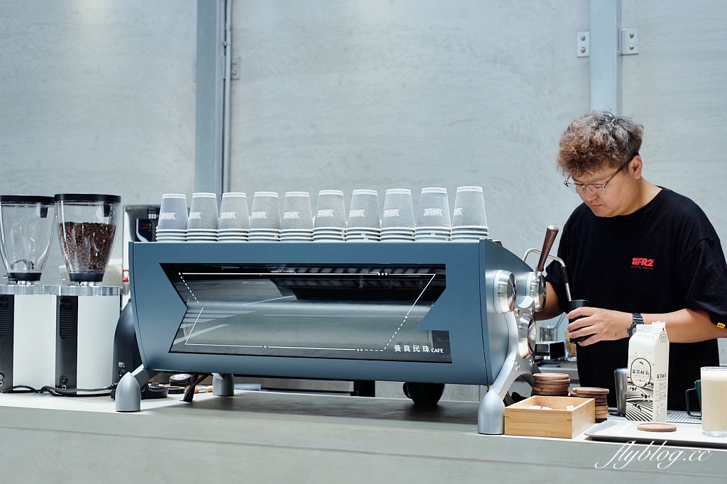 彰化北斗｜養真民珠 Cafe．龍口粉絲倉庫改建，北斗工業風咖啡館 @飛天璇的口袋