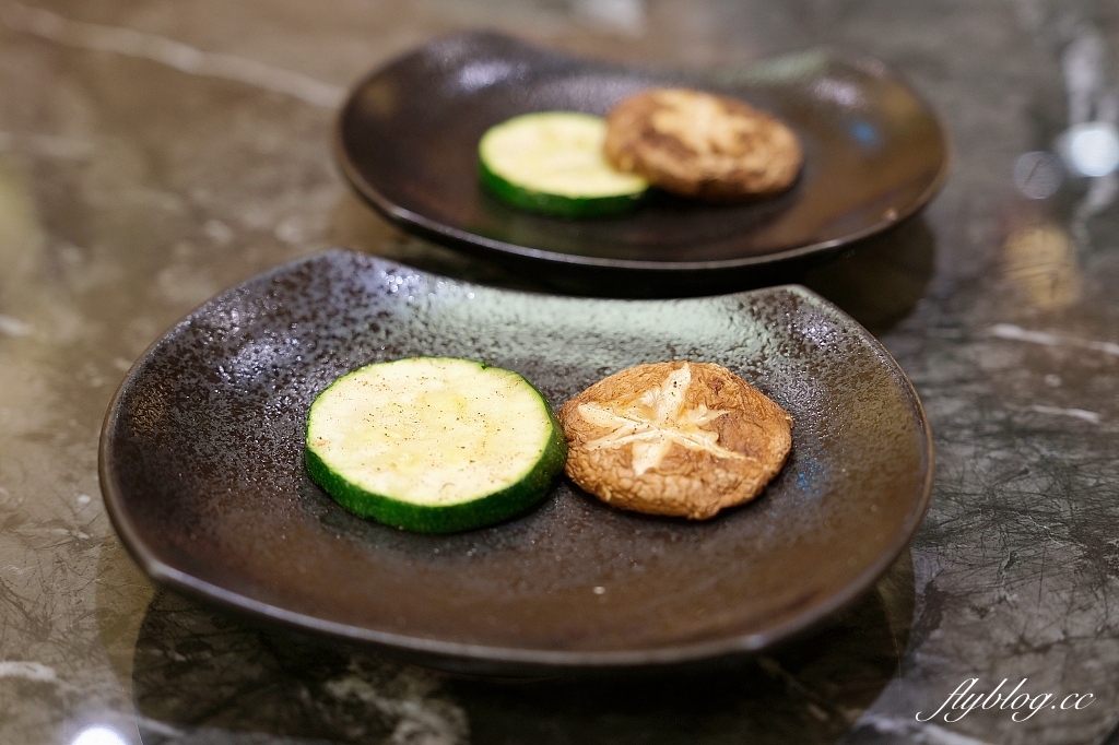 台中南屯｜樂軒和牛專門店．品嚐日本夢幻和牛，宛如私人招待所的用餐空間 @飛天璇的口袋