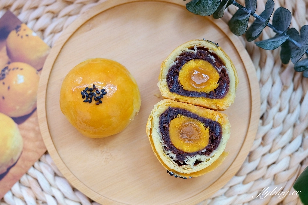 台中北區｜松鼠私藏甜點 Squirrel．超隱密的甜點工作室，預約才吃得到的蛋黃酥 @飛天璇的口袋