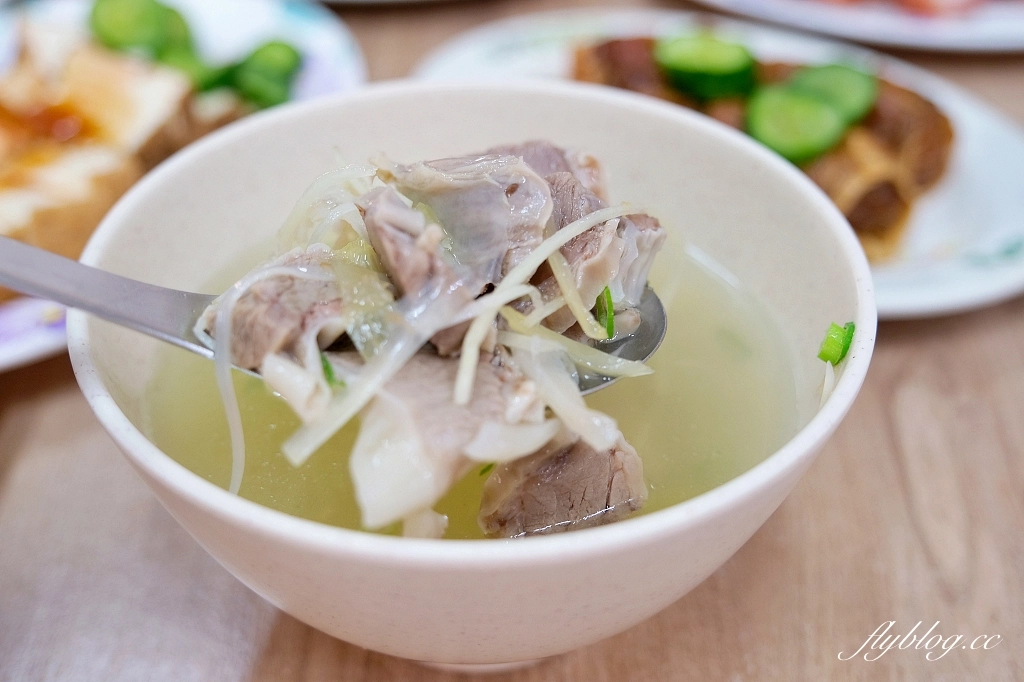 台中北屯｜雙生的店．北屯30年老字號麵店，生意好到搬到豪宅繼續賣 @飛天璇的口袋