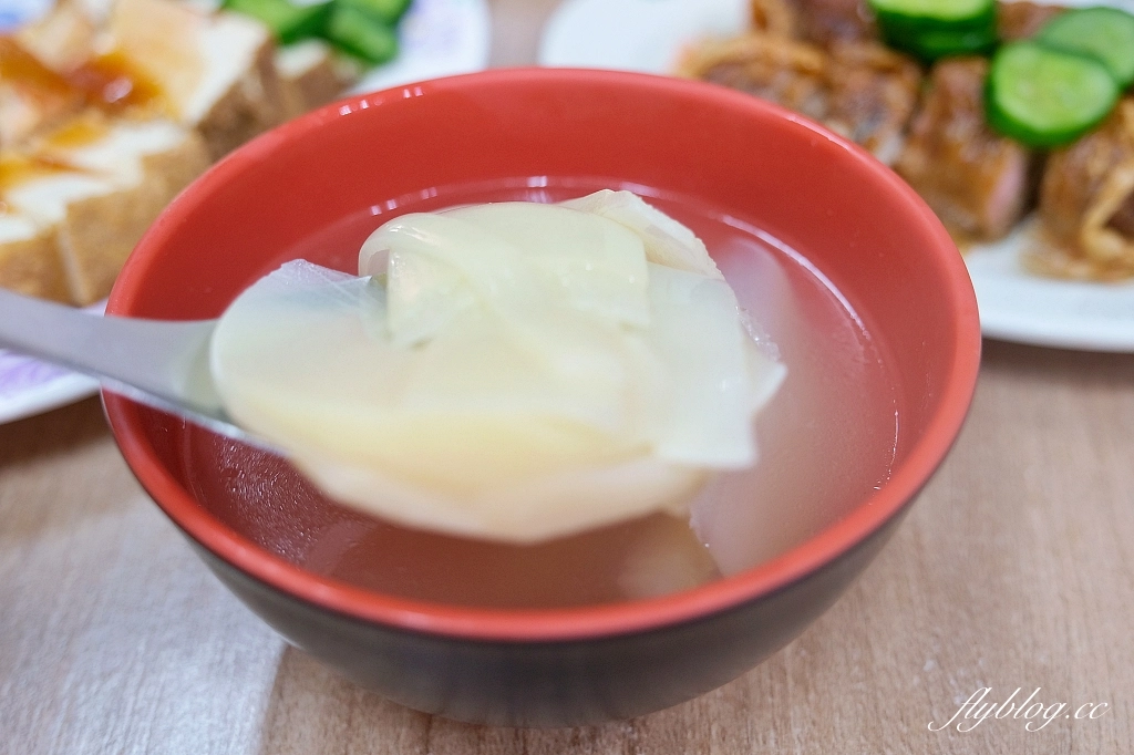 台中北屯｜雙生的店．北屯30年老字號麵店，生意好到搬到豪宅繼續賣 @飛天璇的口袋