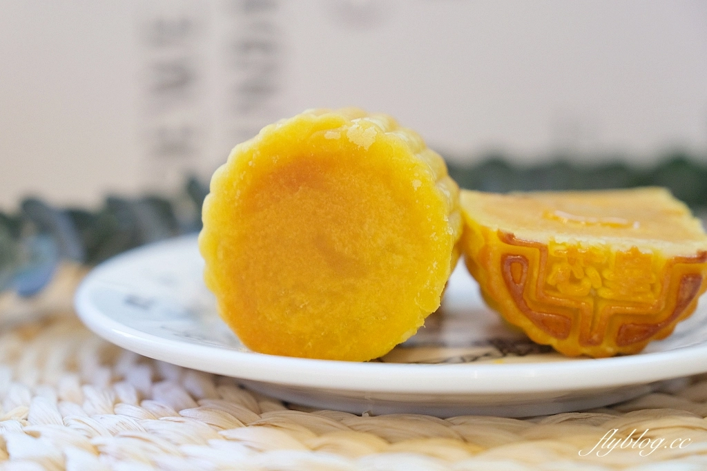 台中西區｜Maru Bakery 甜點蛋糕專門店．台中隱藏版的波蘿蛋黃酥，還有爆漿奶黃流沙 @飛天璇的口袋