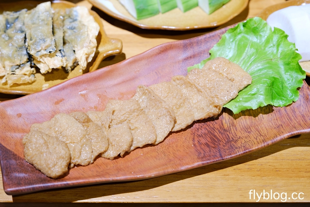 台中西區｜斐得蔬食熱浪來襲．蔬食界首創，八椒酸菜鍋與麻辣鍋一次滿足，烤鴨大菜也吃得到 @飛天璇的口袋