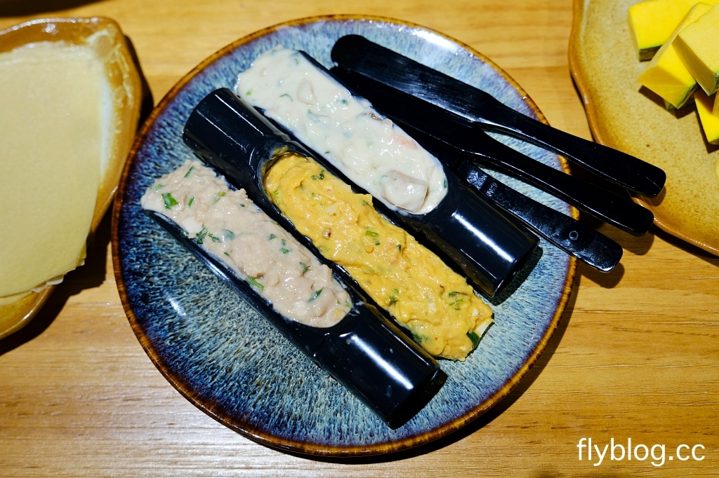 台中西區｜斐得蔬食熱浪來襲．蔬食界首創，八椒酸菜鍋與麻辣鍋一次滿足，烤鴨大菜也吃得到 @飛天璇的口袋