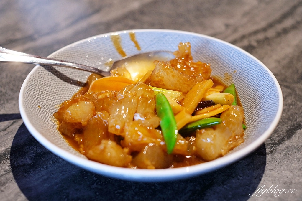 台中東區｜沁園春 LaLaport台中店．米其林必比登推薦，台中70年江浙菜名店 @飛天璇的口袋