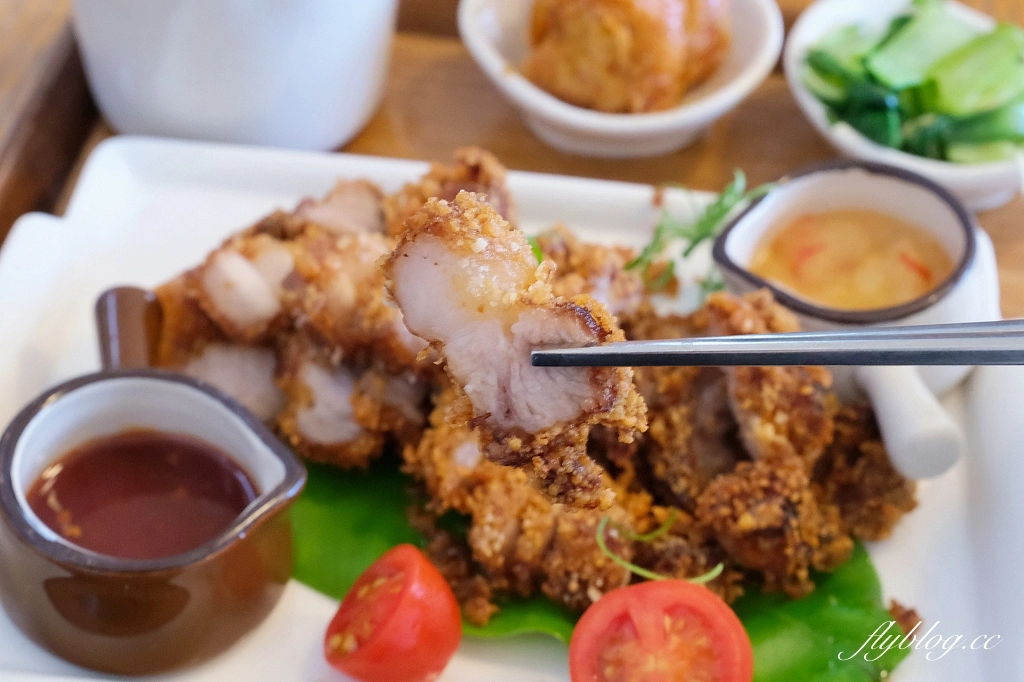 花蓮美食｜小巷茉莉．花蓮文青風老宅咖啡館，舒芙蕾鬆餅好好吃 @飛天璇的口袋