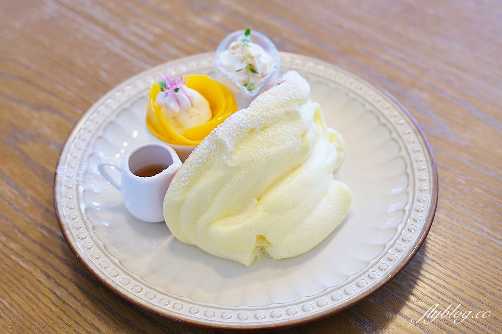 花蓮美食｜小巷茉莉．花蓮文青風老宅咖啡館，舒芙蕾鬆餅好好吃 @飛天璇的口袋