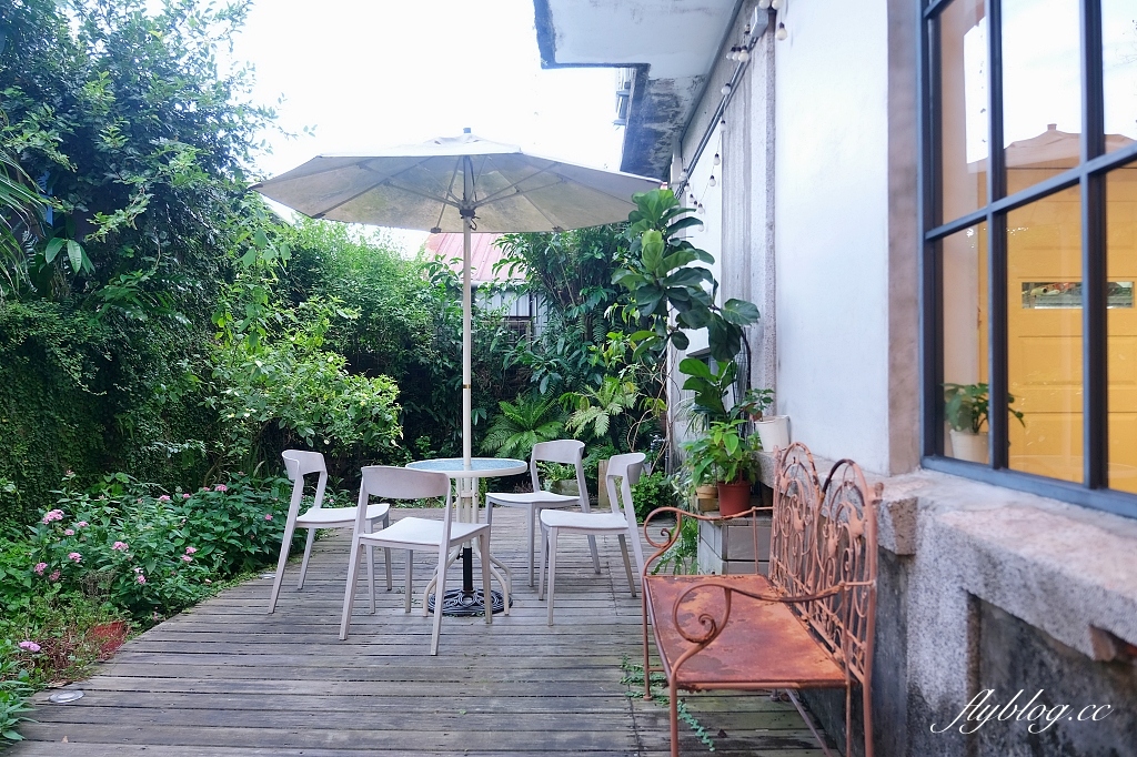 花蓮美食｜小巷茉莉．花蓮文青風老宅咖啡館，舒芙蕾鬆餅好好吃 @飛天璇的口袋