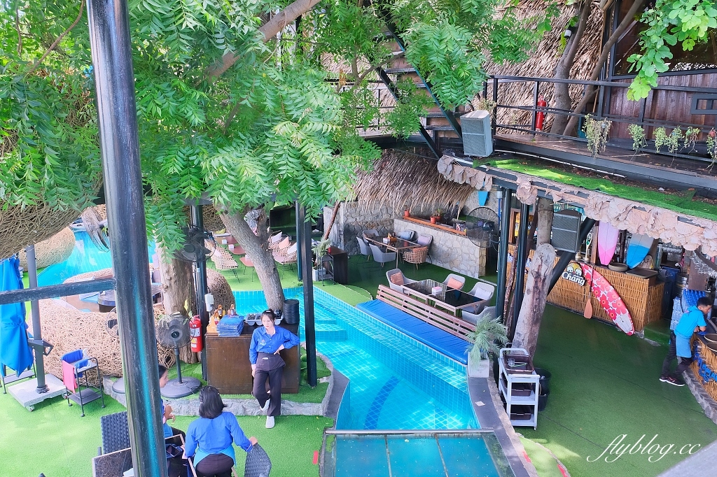 泰國芭達雅｜3 Mermaids．芭達雅超夯三隻美人魚餐廳，坐在鳥巢欣賞蔚藍海景 @飛天璇的口袋