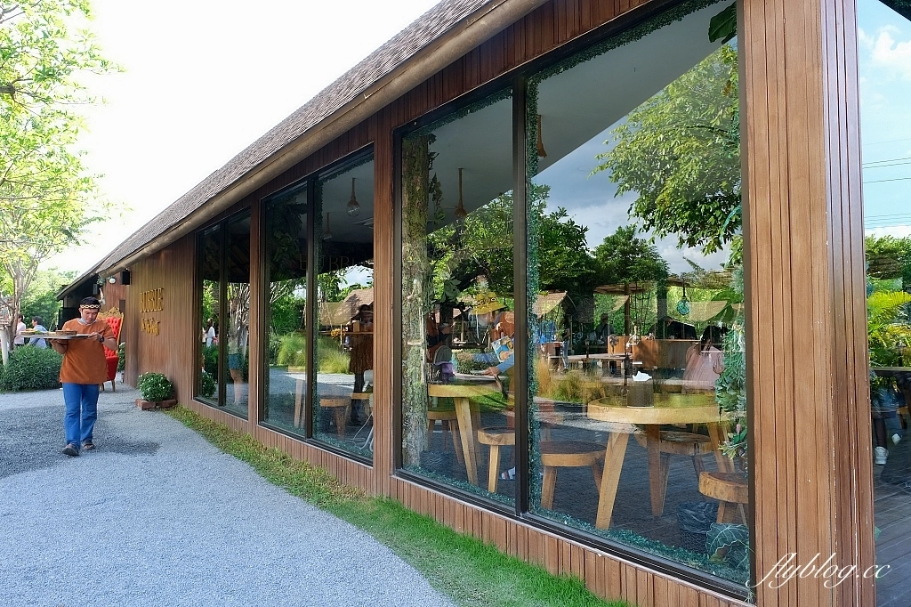 泰國曼谷｜Bubble in the Forest．網紅必拍馬爾地夫風情餐廳，漂浮在水上的小木屋 @飛天璇的口袋