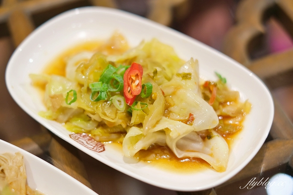 台中北屯｜耕讀園民俗公園店，隱身公園裡的茶坊，充滿古色古香的中式客棧風 @飛天璇的口袋