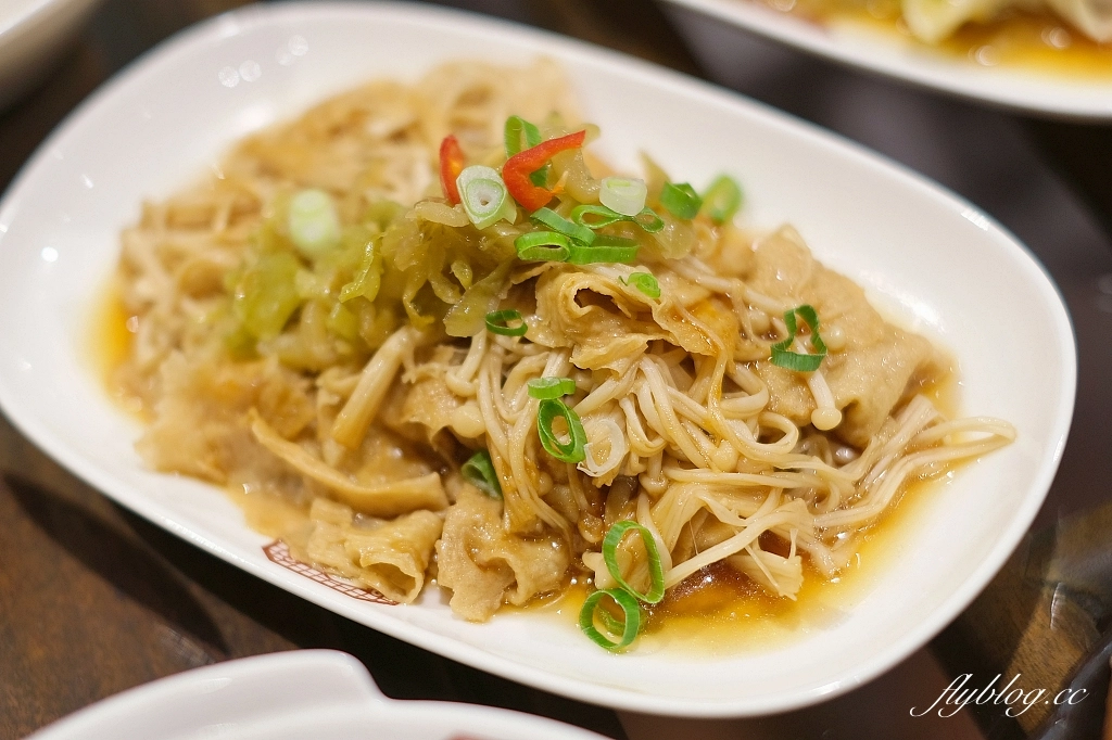 台中北屯｜耕讀園民俗公園店，隱身公園裡的茶坊，充滿古色古香的中式客棧風 @飛天璇的口袋