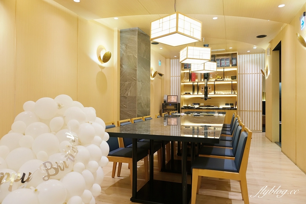 台中南屯｜樂軒和牛專門店．品嚐日本夢幻和牛，宛如私人招待所的用餐空間 @飛天璇的口袋