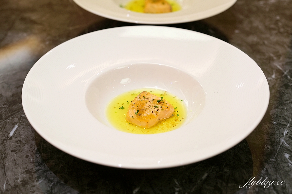 台中南屯｜樂軒和牛專門店．品嚐日本夢幻和牛，宛如私人招待所的用餐空間 @飛天璇的口袋