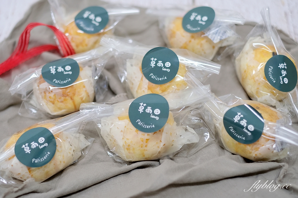 桃園美食｜Laney草雨田．桃園隱藏版蛋黃酥，可愛的小竹簍包裝 @飛天璇的口袋