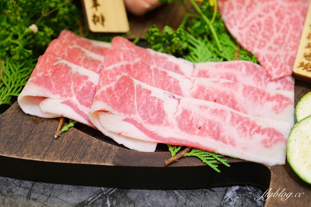 台中南屯｜樂軒和牛專門店．品嚐日本夢幻和牛，宛如私人招待所的用餐空間 @飛天璇的口袋