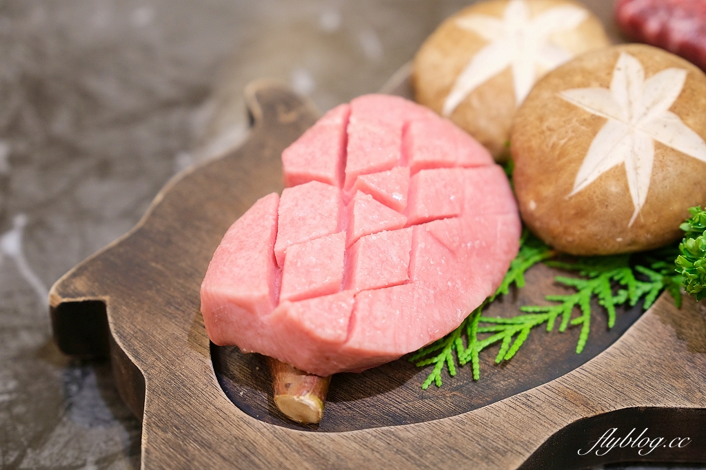 台中南屯｜樂軒和牛專門店．品嚐日本夢幻和牛，宛如私人招待所的用餐空間 @飛天璇的口袋