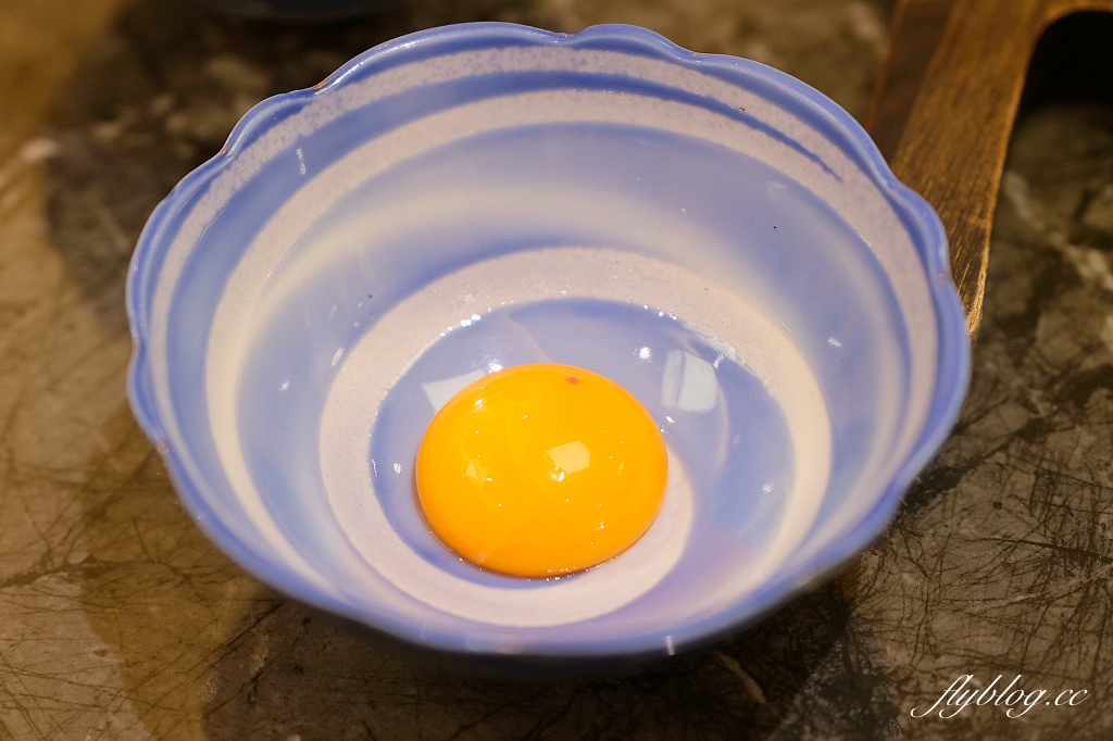 台中南屯｜樂軒和牛專門店．品嚐日本夢幻和牛，宛如私人招待所的用餐空間 @飛天璇的口袋