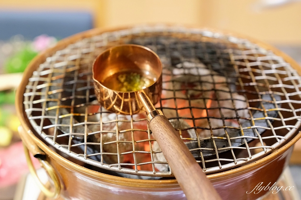 台中南屯｜樂軒和牛專門店．品嚐日本夢幻和牛，宛如私人招待所的用餐空間 @飛天璇的口袋