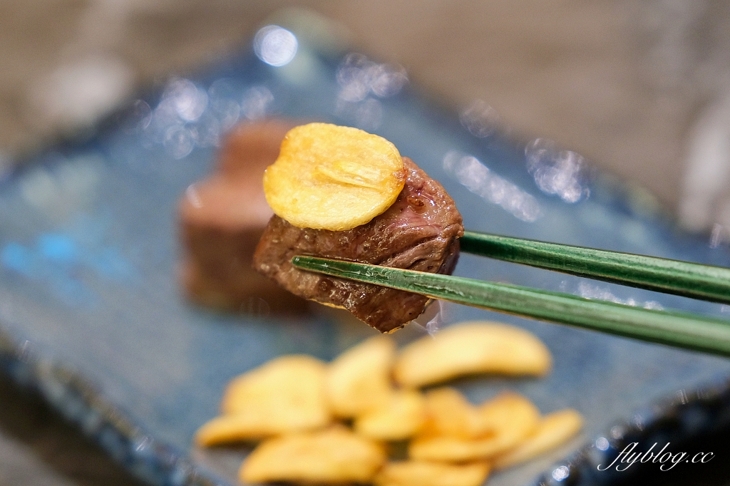 台中南屯｜樂軒和牛專門店．品嚐日本夢幻和牛，宛如私人招待所的用餐空間 @飛天璇的口袋