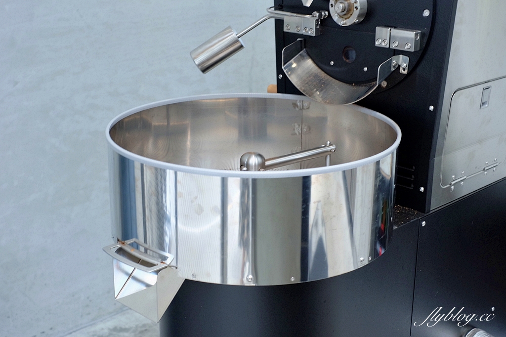 彰化北斗｜養真民珠 Cafe．龍口粉絲倉庫改建，北斗工業風咖啡館 @飛天璇的口袋