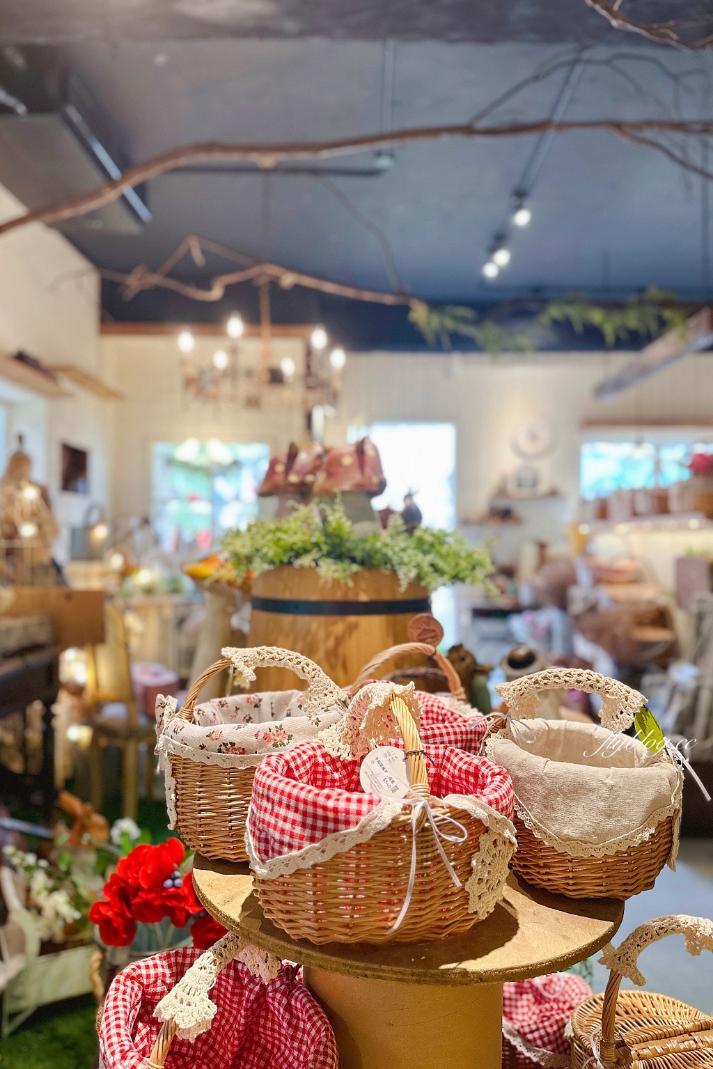 台中西區｜PUGU田園雜貨．法式鄉村居家風格，台中Zakka選物店 @飛天璇的口袋