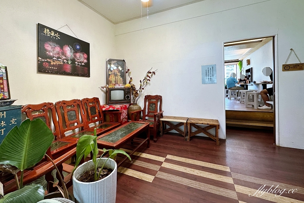 台南安平｜南泉冰菓室，台南必吃草莓冰芒果冰，安平運河邊懷舊風冰店 @飛天璇的口袋