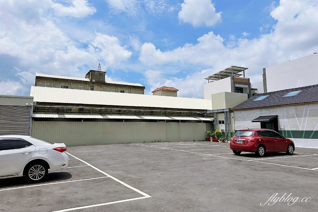 彰化北斗｜養真民珠 Cafe．龍口粉絲倉庫改建，北斗工業風咖啡館 @飛天璇的口袋