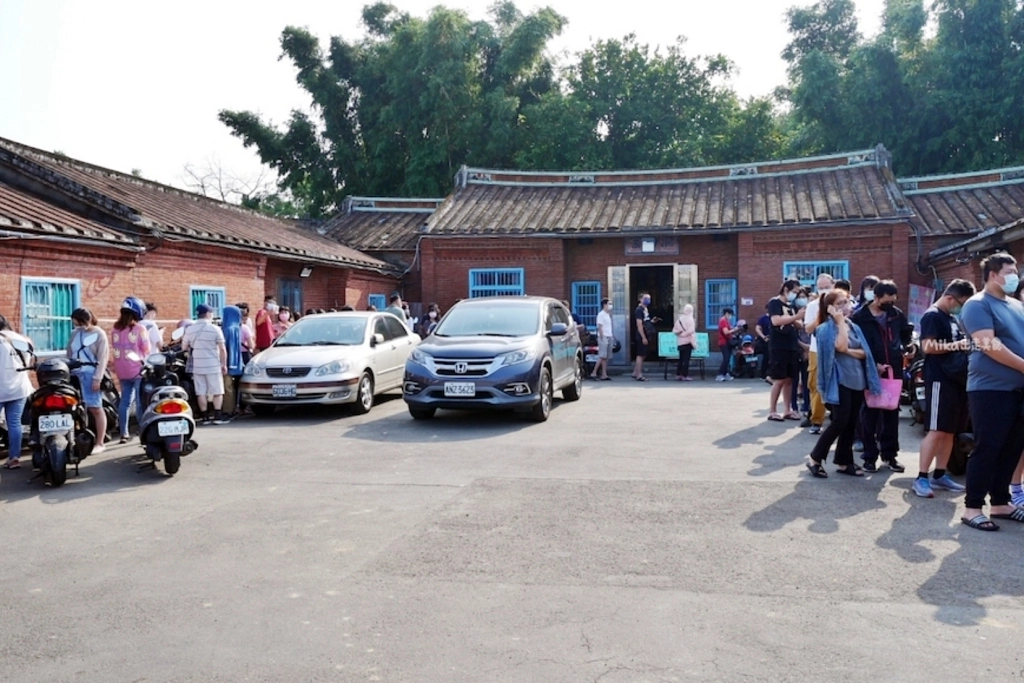 桃園大溪|三合院手工蛋黃酥.位於田中央的紅磚古厝,一年只賣三個月的蛋黃酥 @飛天璇的口袋 桃園大溪|三合院手工蛋黃酥.位於田中央的紅磚古厝,一年只賣三個月的蛋黃酥 @飛天璇的口袋