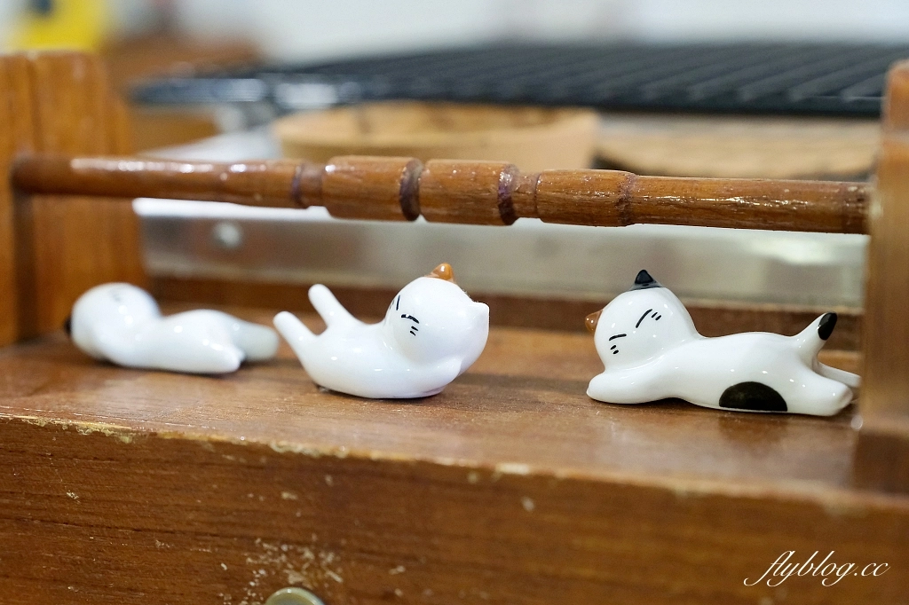 台南東區｜粼粼．老屋改蓋的咖啡館，充滿日式氛圍，必點隱藏版布丁 @飛天璇的口袋