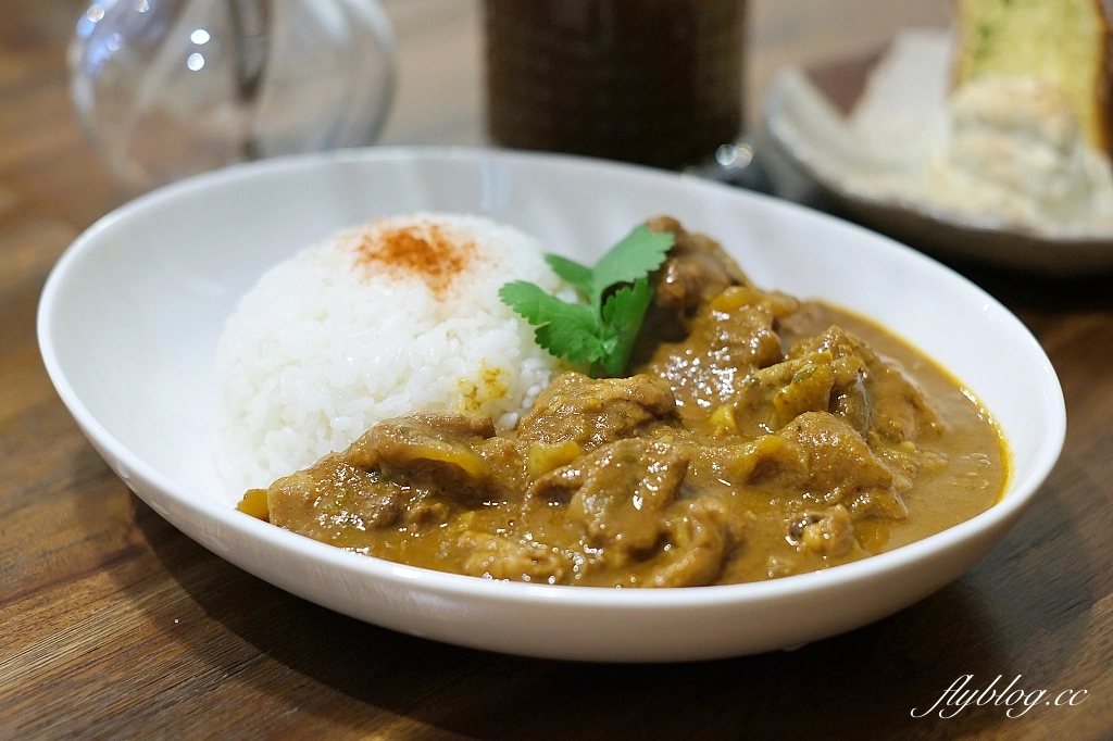 台南東區|粼粼.老屋改蓋的咖啡館,充滿日式氛圍,必點隱藏版布丁 @飛天璇的口袋 台南東區|粼粼.老屋改蓋的咖啡館,充滿日式氛圍,必點隱藏版布丁 @飛天璇的口袋
