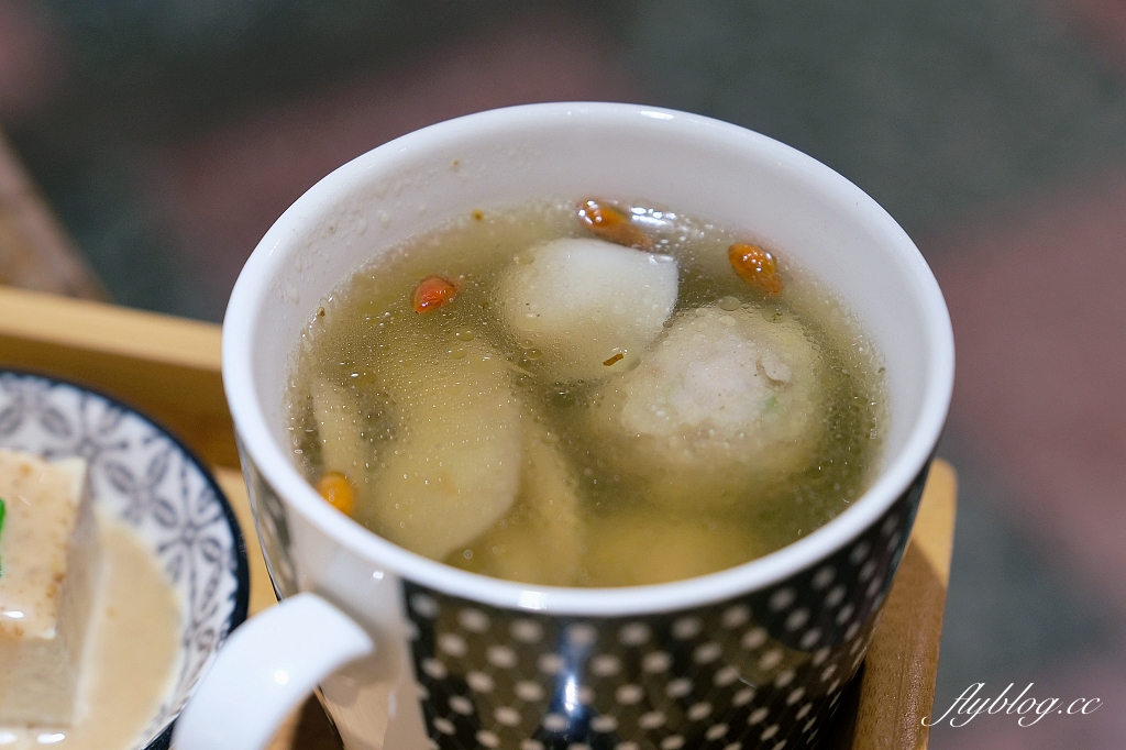 花蓮新城｜安口食堂．一個禮拜只營業四天，七星潭溫暖的家庭料理 @飛天璇的口袋