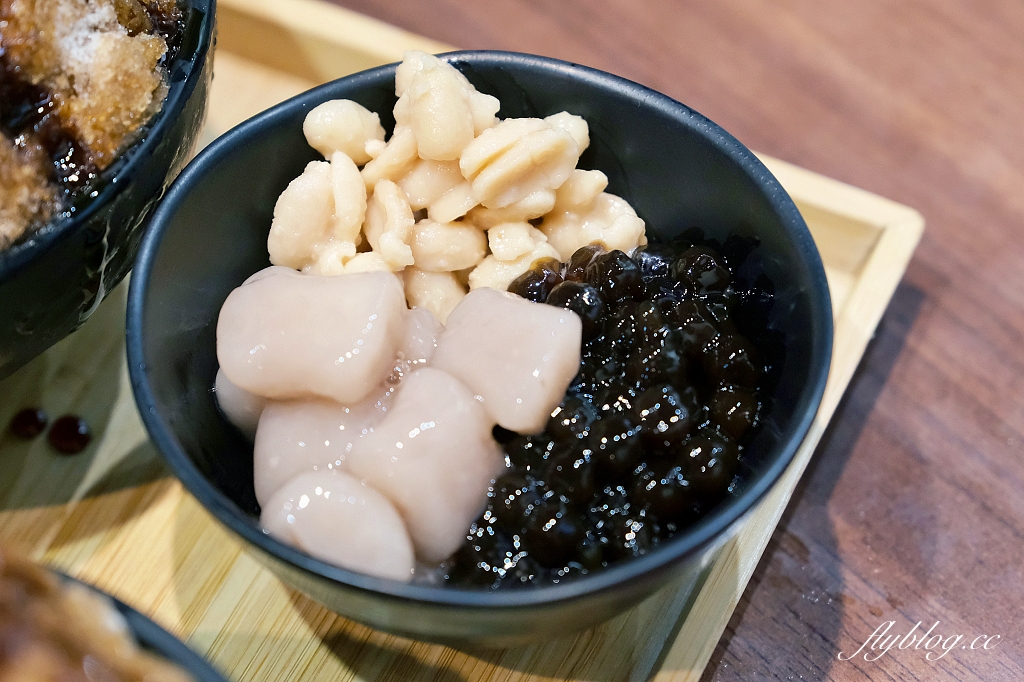 桃園大溪｜柒美堂仙草纏綿冰．澎湖搬來台灣，會牽絲的仙草冰 @飛天璇的口袋