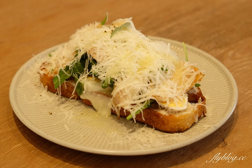 台中北區｜拉福客烘焙 Lucky Fork．台中酸麵包甜點專賣，宛如法式料理的早午餐 @飛天璇的口袋