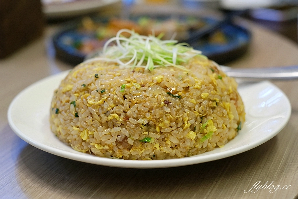 台北士林｜金蓬萊遵古台菜餐廳．台北米其林一星，傳承60年的酒家菜 @飛天璇的口袋