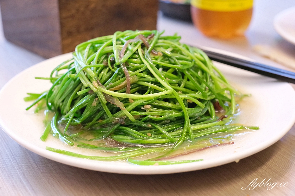 台北士林｜金蓬萊遵古台菜餐廳．台北米其林一星，傳承60年的酒家菜 @飛天璇的口袋