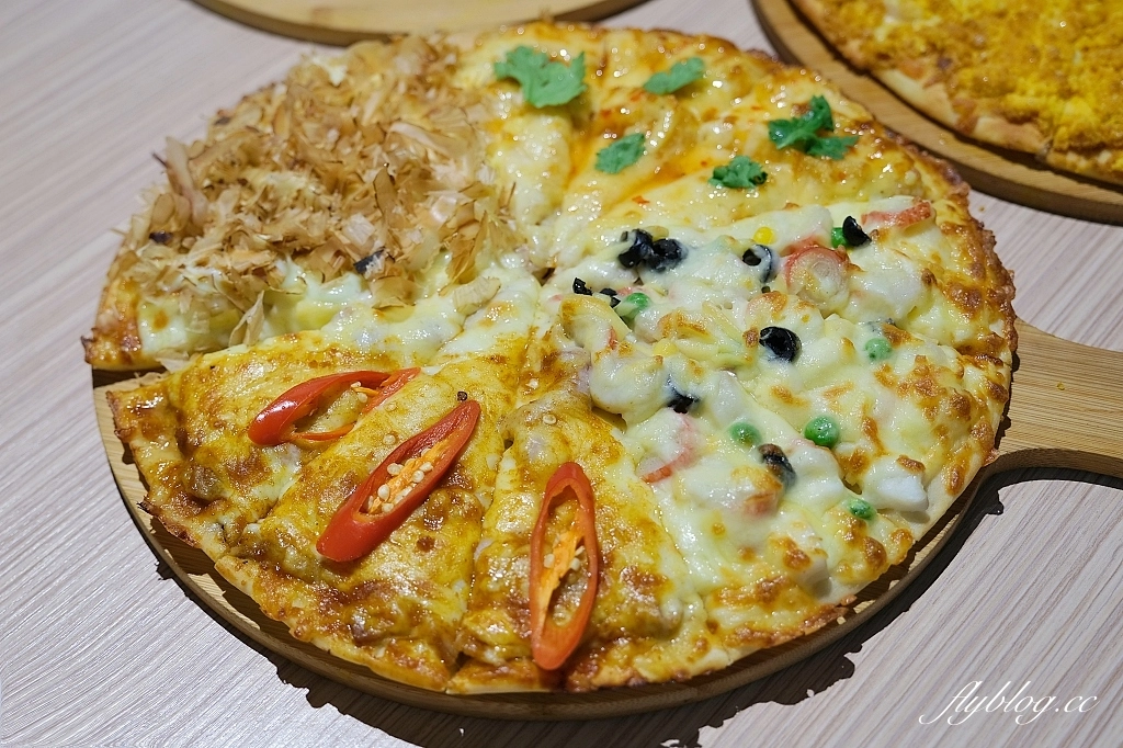 台中東區｜喬e歐爸爸手工披薩吃到飽．369元起披薩吃到飽，義大利麵和炸雞也很好吃 @飛天璇的口袋