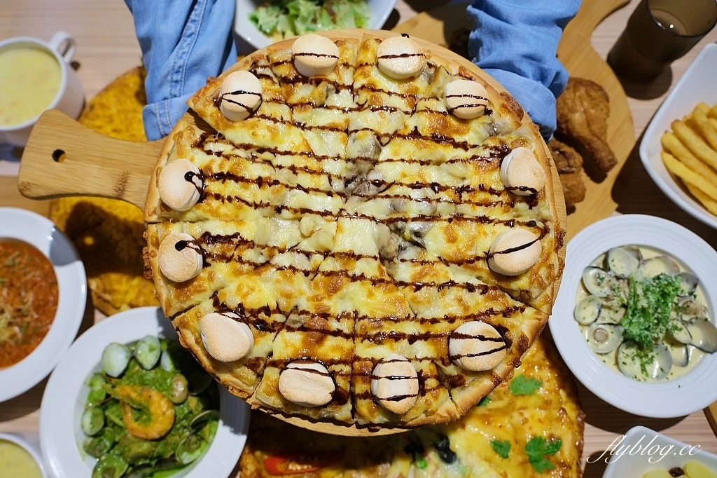 台中東區｜喬e歐爸爸手工披薩吃到飽．369元起披薩吃到飽，義大利麵和炸雞也很好吃 @飛天璇的口袋