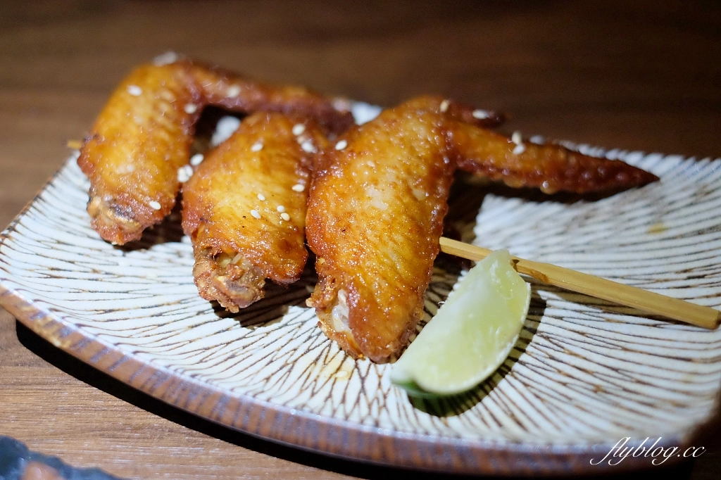 台中北屯｜灸居串燒專門．充滿LOFT風格的居酒屋，服務好氣氛佳食物好吃 @飛天璇的口袋