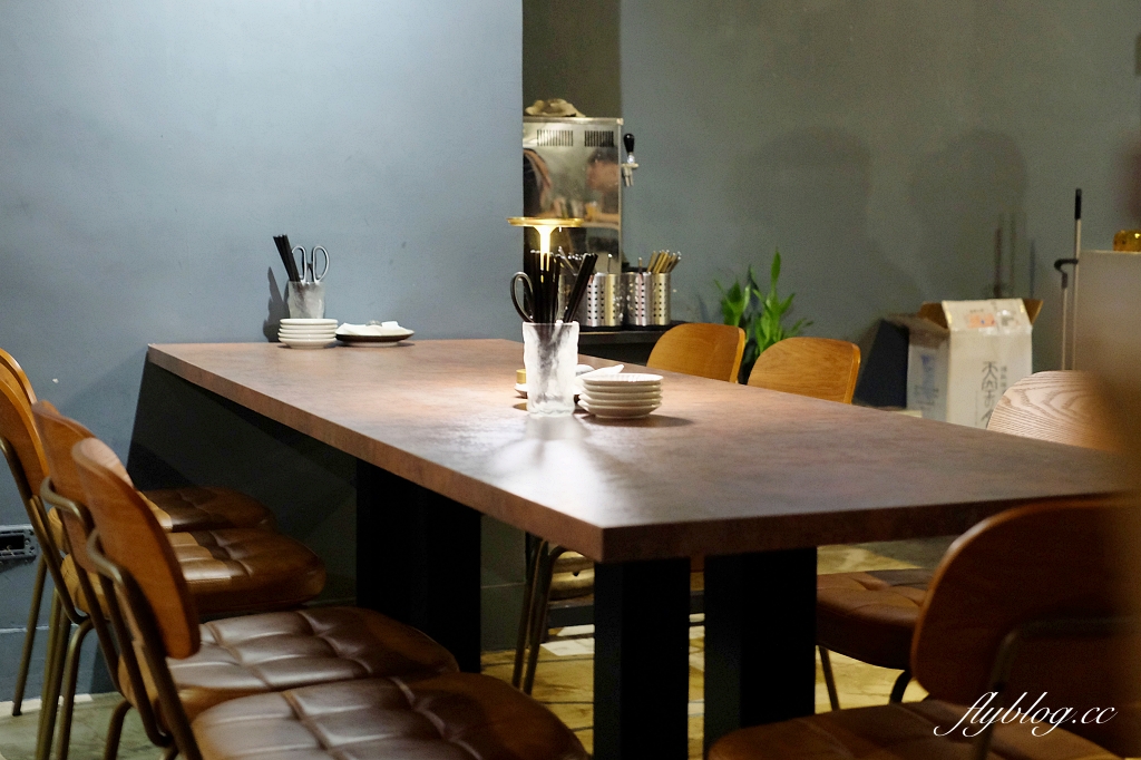 台中北屯｜灸居串燒專門．充滿LOFT風格的居酒屋，服務好氣氛佳食物好吃 @飛天璇的口袋