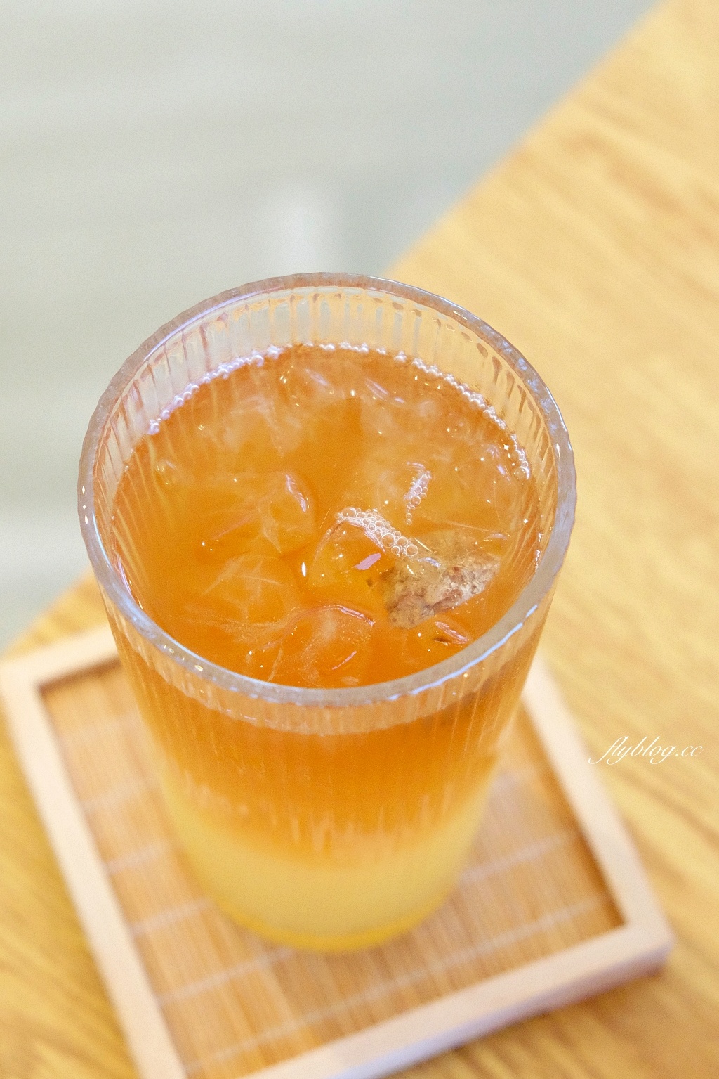 桃園復興｜山月茶屋．坐擁整片茶園景觀，純白透明落地窗建築 @飛天璇的口袋