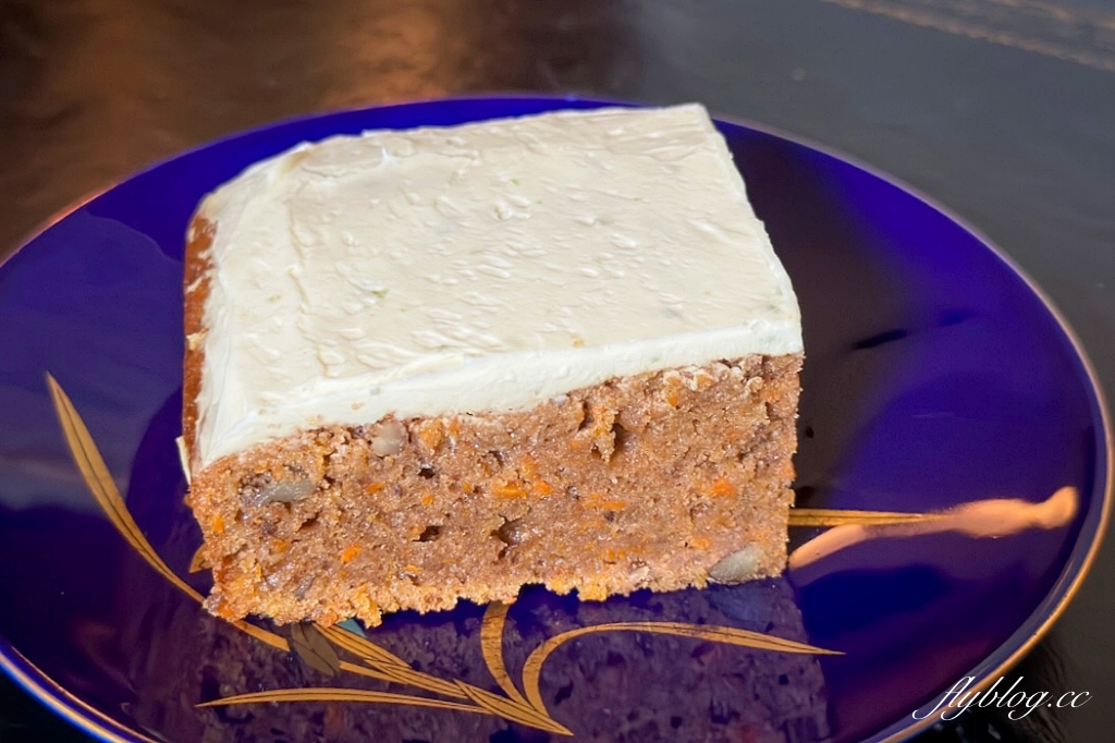 台北大同｜菸花Op.118.2．彷佛走入時光隧道，大稻埕迪化街復古咖啡館 @飛天璇的口袋