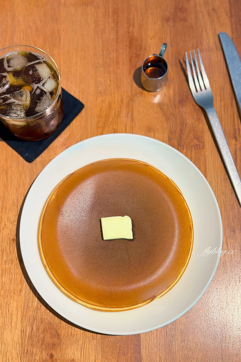 台中西區｜HSH Project．超好吃的厚鬆餅，不能預約的咖啡館 @飛天璇的口袋