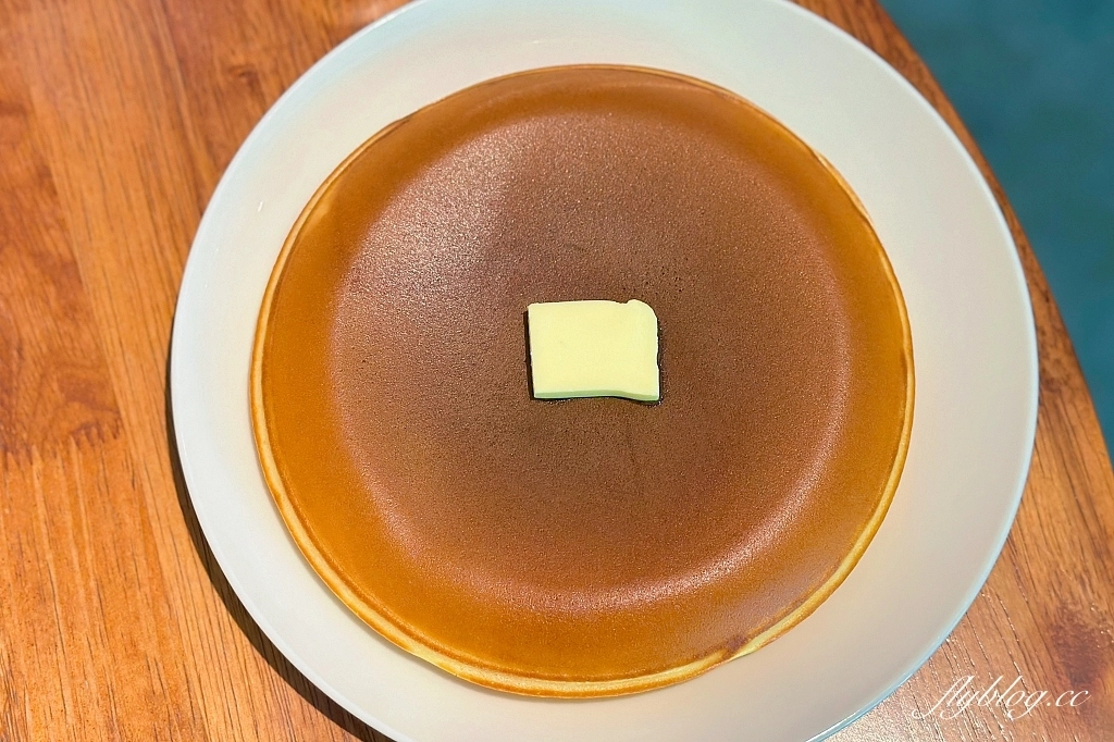 台中西區｜HSH Project．超好吃的厚鬆餅，不能預約的咖啡館 @飛天璇的口袋