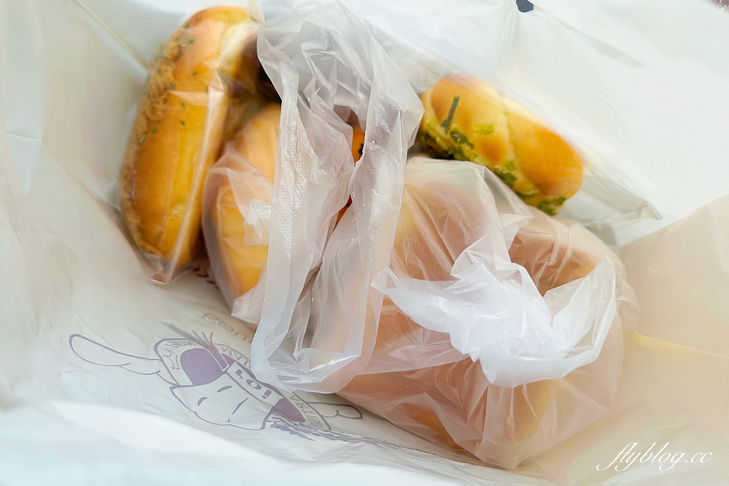 台中北區｜羅娃麵包坊．師承日本師傅野上智寬，台中老字號麵包店 @飛天璇的口袋