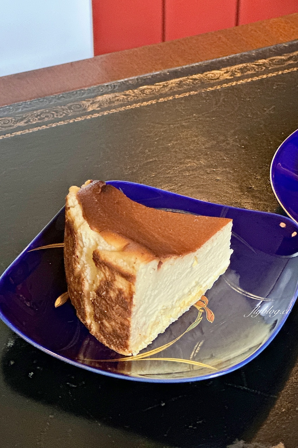 台北大同｜菸花Op.118.2．彷佛走入時光隧道，大稻埕迪化街復古咖啡館 @飛天璇的口袋