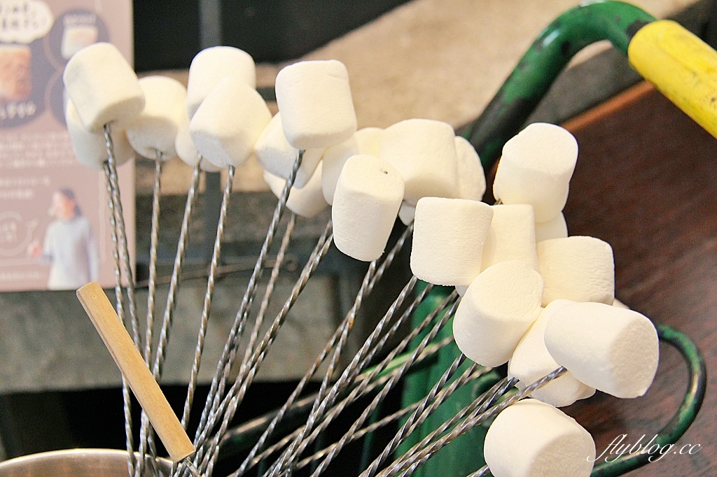 日本山梨｜Rock餐廳．2023世界啤酒獎最高獎，萌木之村美味的咖哩飯 @飛天璇的口袋