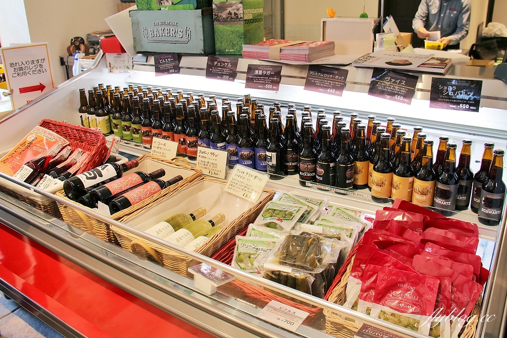 日本山梨｜Rock餐廳．2023世界啤酒獎最高獎，萌木之村美味的咖哩飯 @飛天璇的口袋