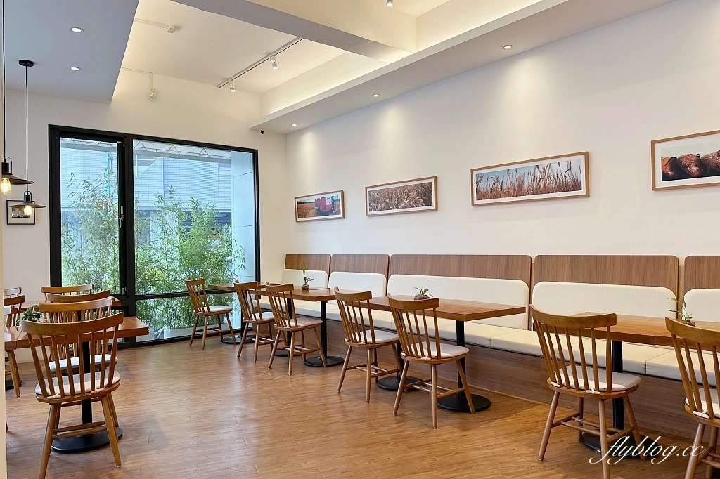 台中北區｜拉福客烘焙 Lucky Fork．台中酸麵包甜點專賣，宛如法式料理的早午餐 @飛天璇的口袋